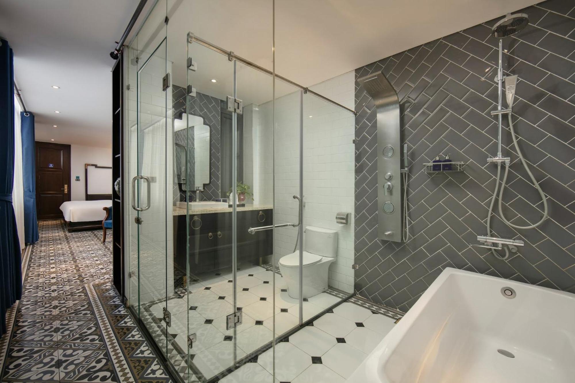 Carillon Boutique Hotel ฮานอย ภายนอก รูปภาพ